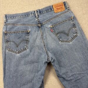 Vintage 90s Y2K Levis 550 Jeans Mens 36x28.5 Actual Light Wash Relaxed Fit Denim